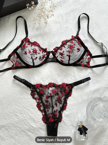 Brassiere 💗 Kalp Desenli ve 🌺 Çiçek Desenli Tanga Takımları