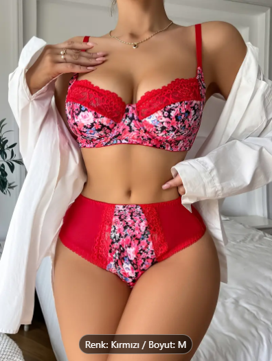 Papyon And Flower Push Up  Brassierre