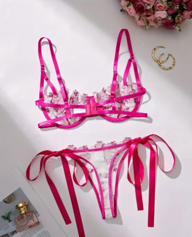 Brassiere 💗 Kalp Desenli ve 🌺 Çiçek Desenli Tanga Takımları